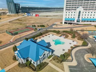 Photo #4: 20410033 Listing