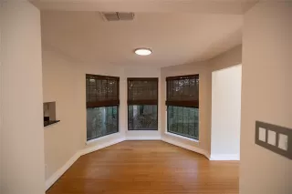 Photo #4: 20764784 Listing