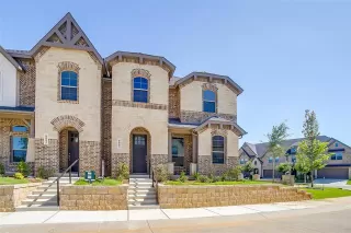 Photo #2: 20817856 Listing