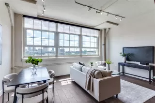 Photo #3: 20855821 Listing