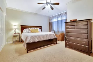 Photo #6: 20871239 Listing