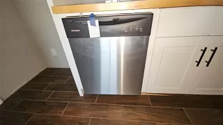 Photo #6: 20888767 Listing 