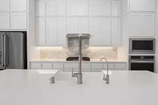 Photo #5: 20889979 Listing 