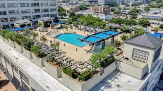 Photo #6: 20904019 Listing