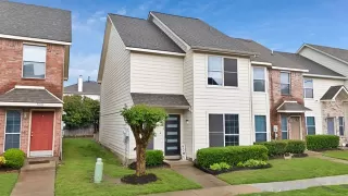 Photo #2: 20916413 Listing