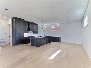 Photo #6: 20917419 Listing 