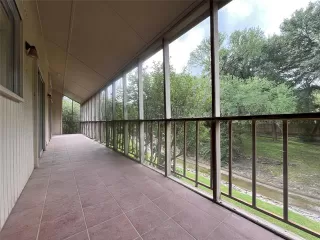 Photo #6: 20922008 Listing 