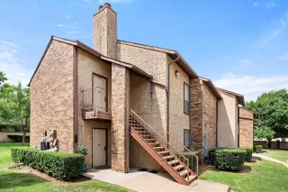 Photo #4: 20926530 Listing 