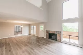 Photo #5: 20928773 Listing