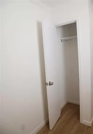 Photo #2: 20942623 Listing