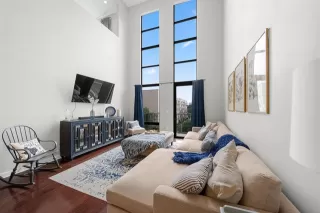 Photo #3: 20942905 Listing