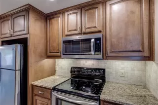Photo #5: 20943288 Listing 