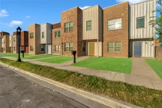 Photo #3: 20944706 Listing 