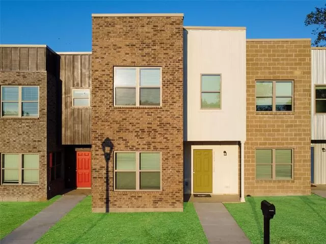 MLS: 20944723 Condo For Sale