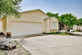 Photo #5: 20945089 Listing 