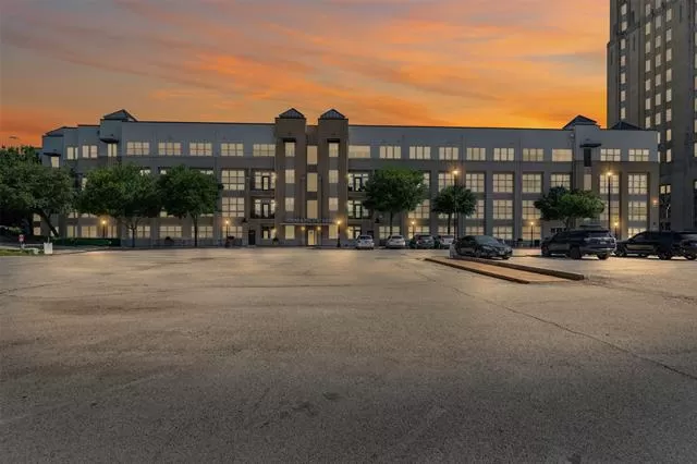 MLS: 20949375 Condo For Sale