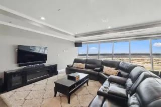 Photo #4: 20951960 Listing