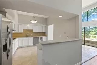 Photo #6: 20955867 Listing 