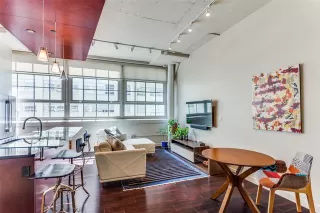 Photo #2: 20956191 Listing 