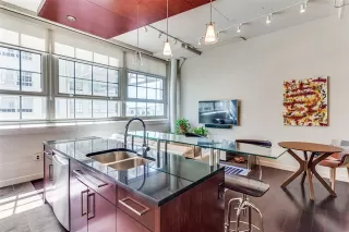 Photo #4: 20956191 Listing 