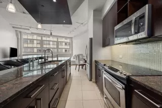 Photo #6: 20961452 Listing