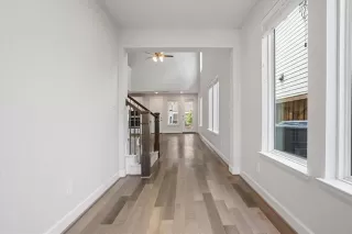 Photo #5: 20963979 Listing 