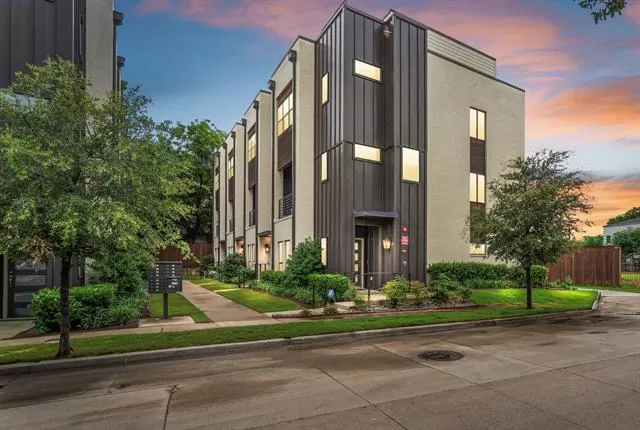 MLS: 20964000 Condo For Sale