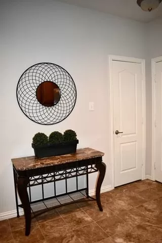 Photo #6: 20966855 Listing