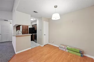 Photo #3: 20973671 Listing 