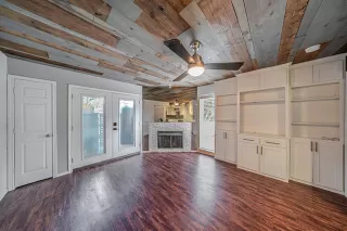 Photo #5: 20985512 Listing 