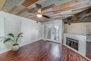 Photo #6: 20985512 Listing 