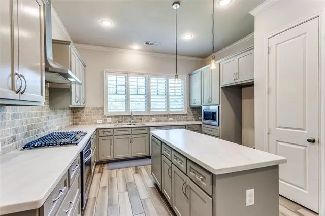 MLS: 20987428 Condo For Sale