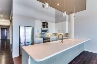 Photo #5: 20987688 Listing