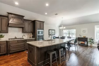 Primary Photo for MLS#: 20995141