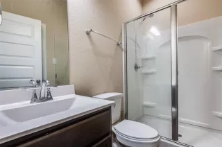 Photo #4: 20996279 Listing 