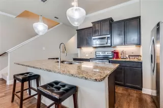 Photo #6: 20996279 Listing 