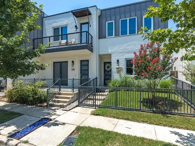 MLS: 20996291 Condo For Sale