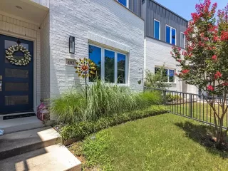 Photo #2: 20996291 Listing 