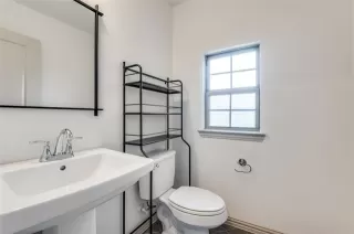 Photo #6: 20997377 Listing