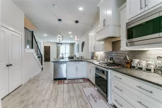 Photo #5: 20997896 Listing 