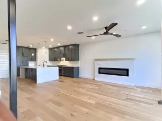 Photo #4: 20998998 Listing 