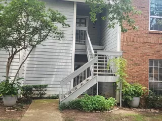 More Details about MLS # 21001431 : 2106 AMESBURY DRIVE #220