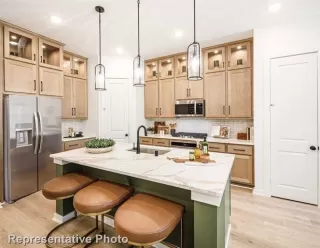 Photo #3: 21006051 Listing