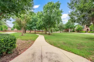 Photo #4: 21007358 Listing 