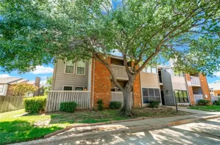 Photo #2: 21012940 Listing