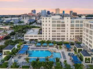 Photo #2: 21017896 Listing