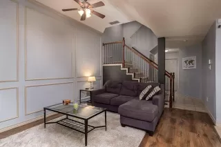 Photo #4: 21020449 Listing