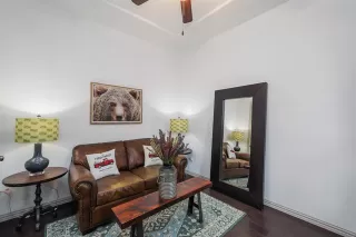 Photo #6: 21029975 Listing 