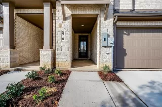 Photo #4: 21032843 Listing 