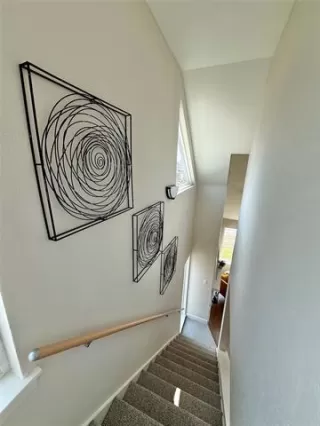 Photo #4: 21033919 Listing 